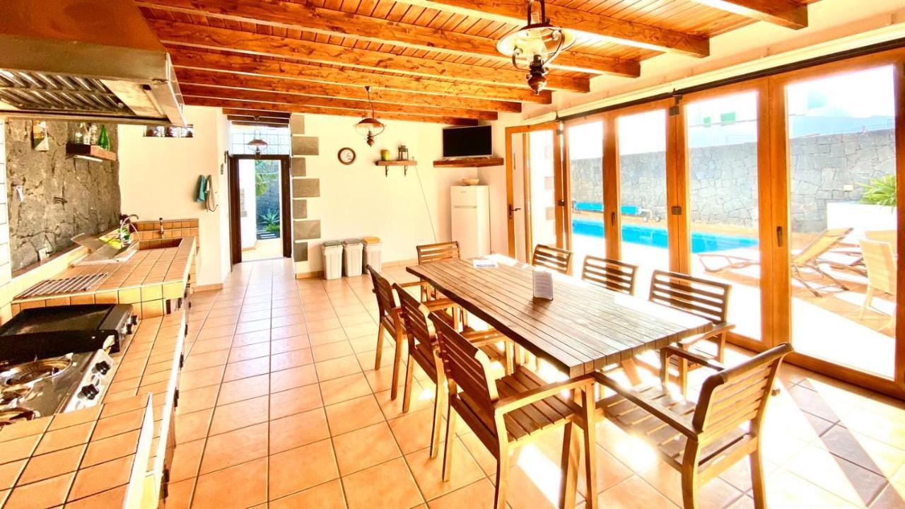 Villa Feel Tias Ngoại thất bức ảnh